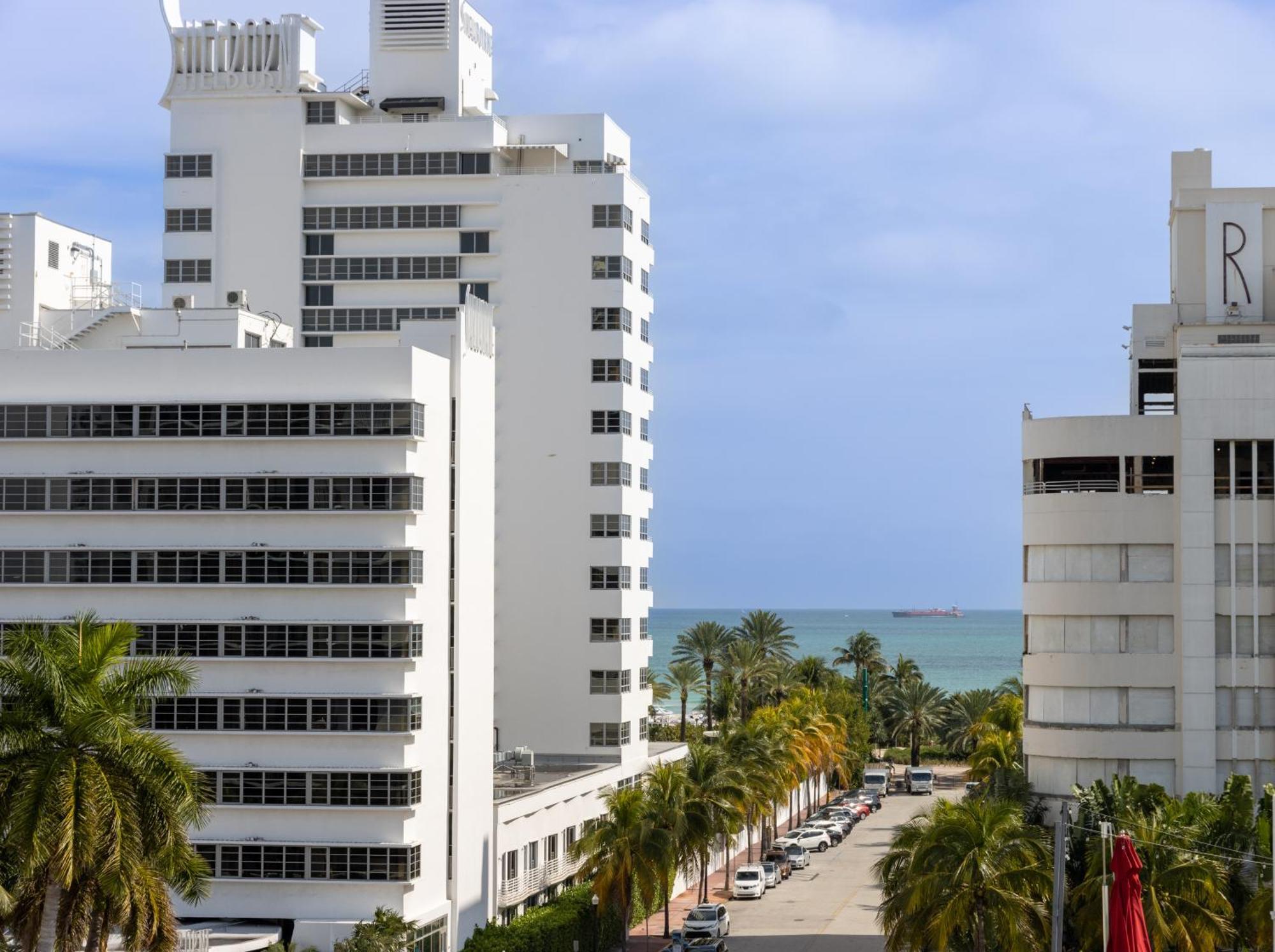 Uma House By Yurbban South Beach — Photos 1